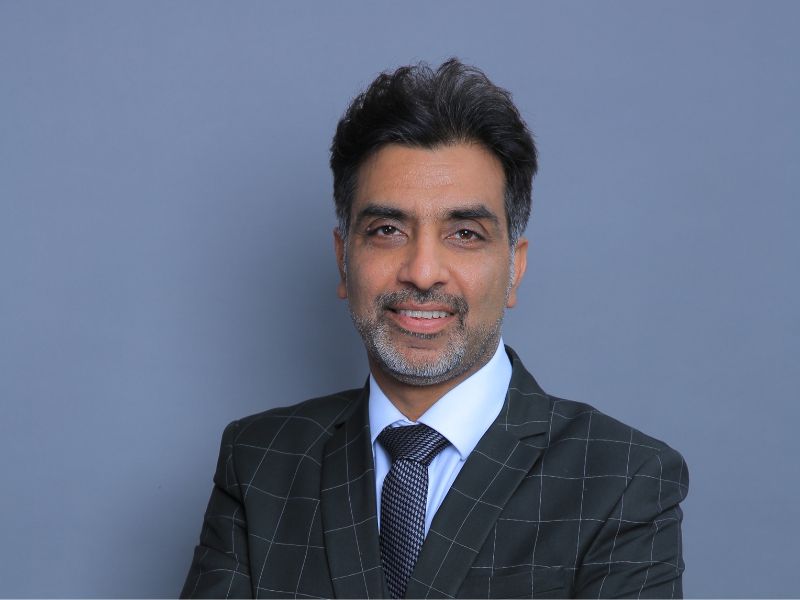 Dr Uwais Mufti