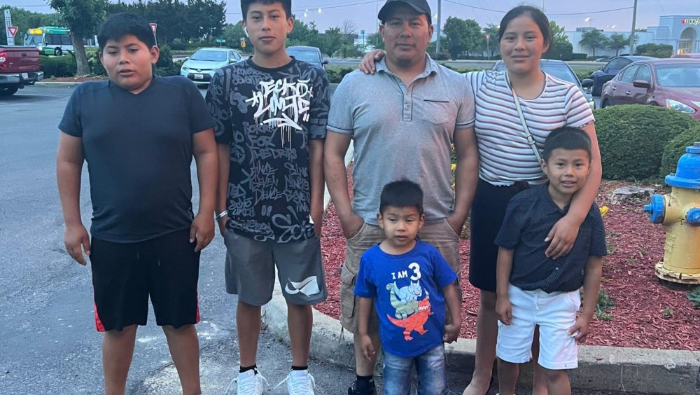 I work at a Food Bank. We have a 14 year-old volunteer, J., who has … Chris Yonushonis needs your support for ICE arrest put a 14 year-old in charge of family