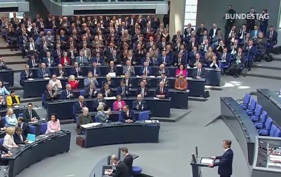 Die ganze braune AfD im Bundestag: 152 Rechtsextreme Fanatiker