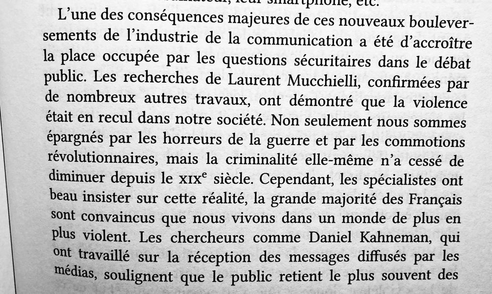 Photo de la page du livre _Une histoire populaire de la France_ de Gérard Noiriel