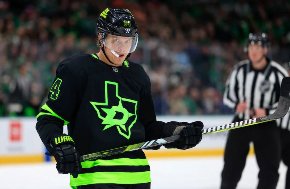 Dallas Stars center Mikael Granlund (64) wears a Dallas blackout jersey and skates up to a face-off during the first period of an NHL game against the Columbus Blue Jackets, Sunday, Feb. 2, 2025, in Dallas.(Elias Valverde II / Staff Photographer)