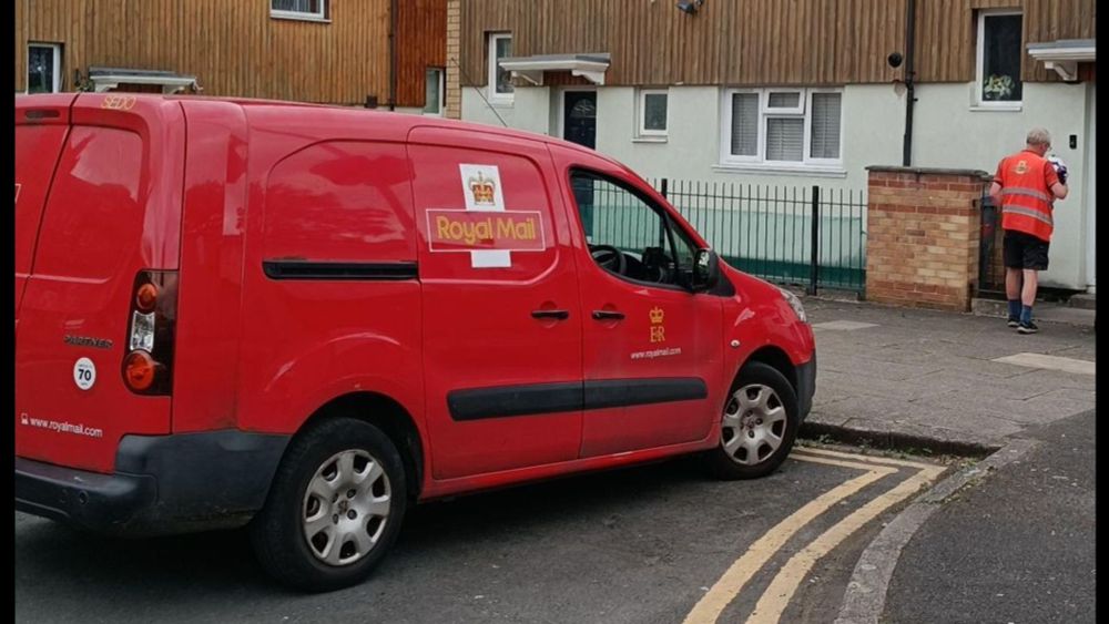 Royal Mail worker speaks on CWU-Labour government collusion with EP group takeover of Royal Mail: “They are partners in crime”