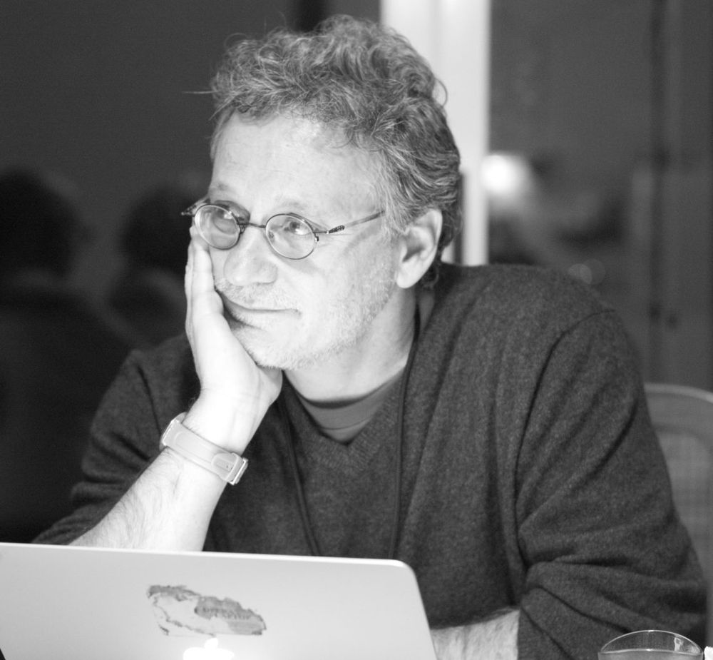 Photo of Professor Vince DiGirolamo