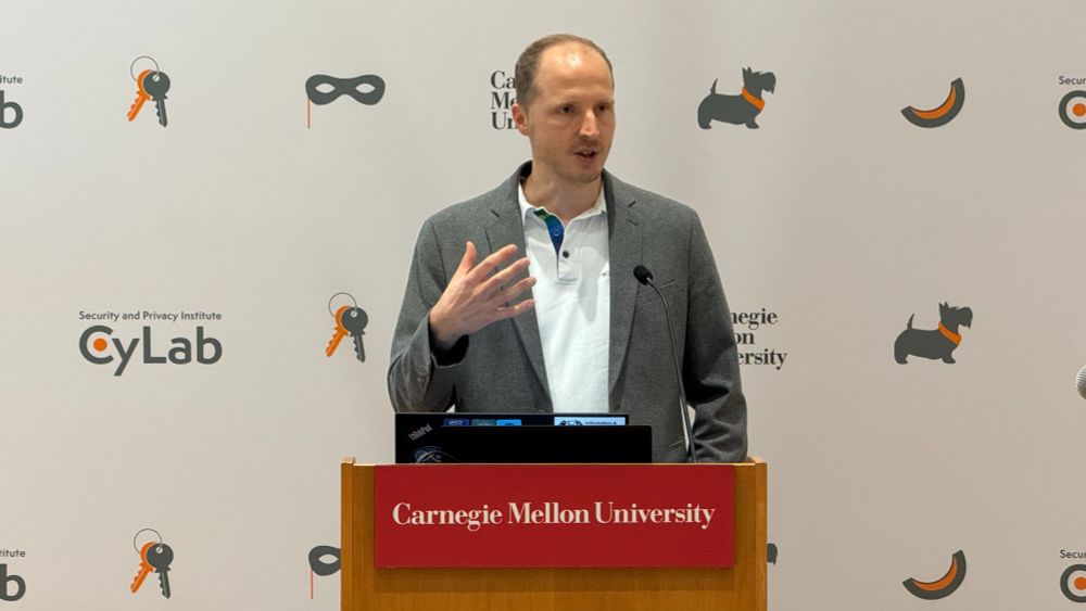 Photo of Ingo Lütkebohle speaking at the CyLab Robotics Security and Privacy Workshop