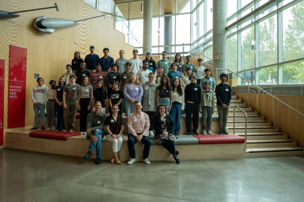 Group photo of Carnegie Mellon REUSE students