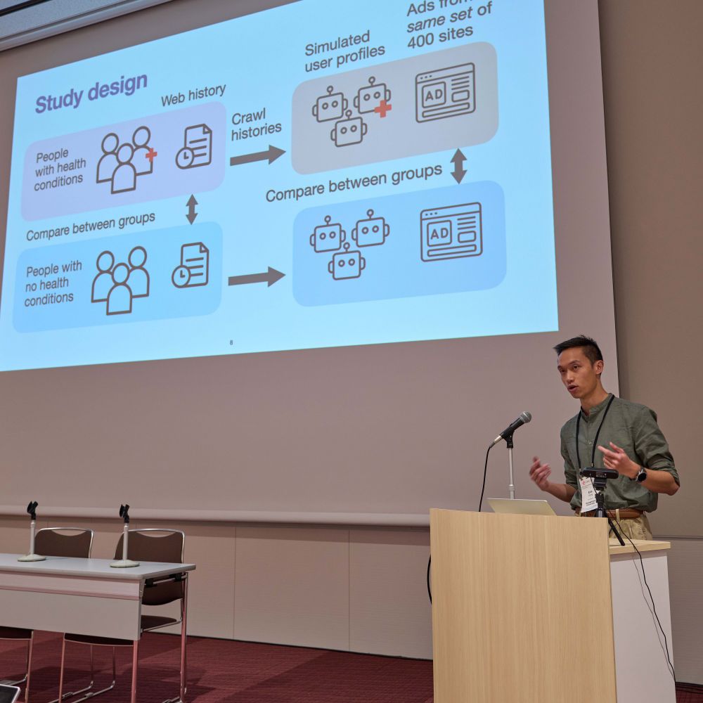 Photo of Eric Zeng presenting research at CHI 2025