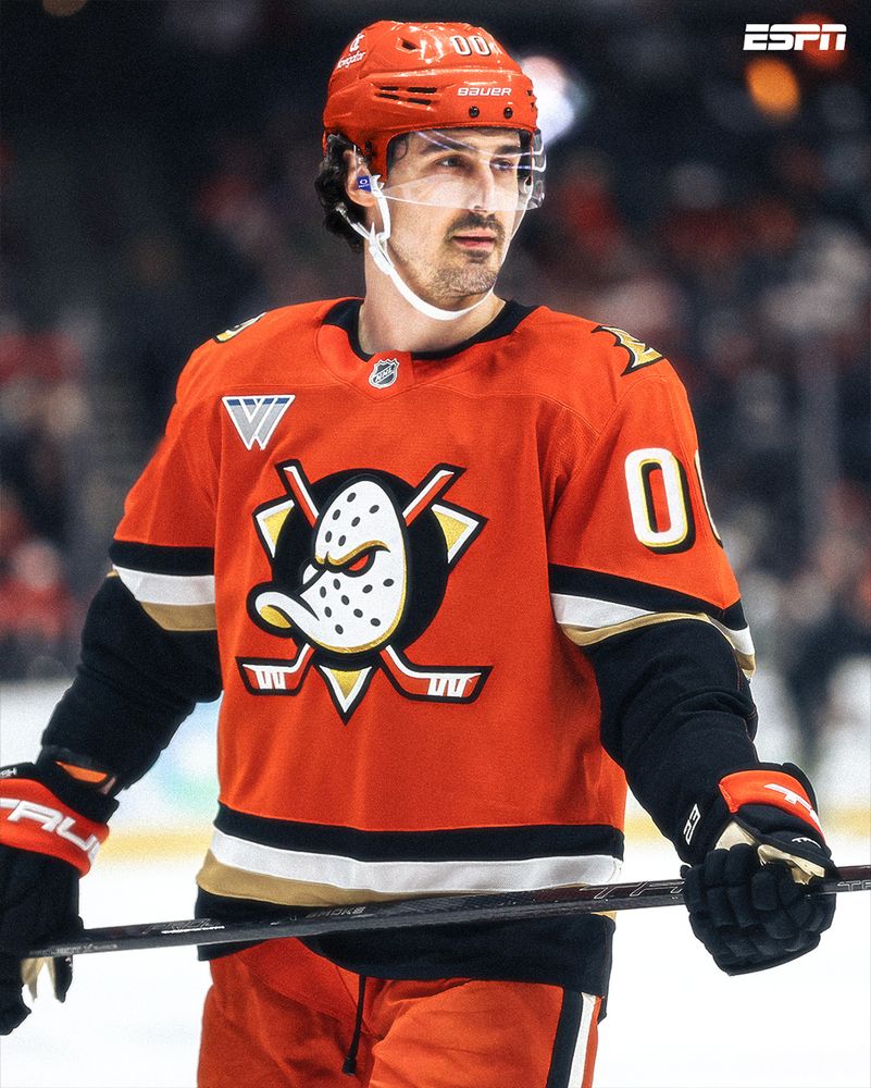 Chris Kreider wavied his no-trade clause