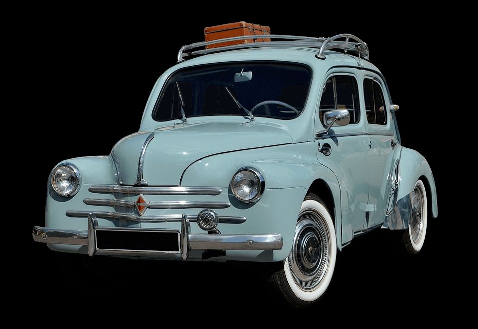 Voiture Renault 4CV