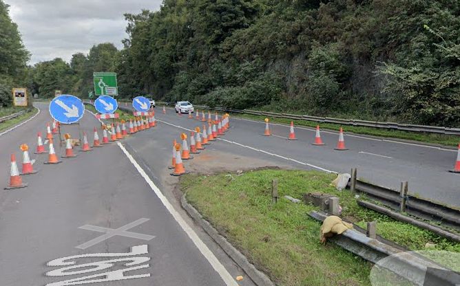 Roadworks crossing divided highway