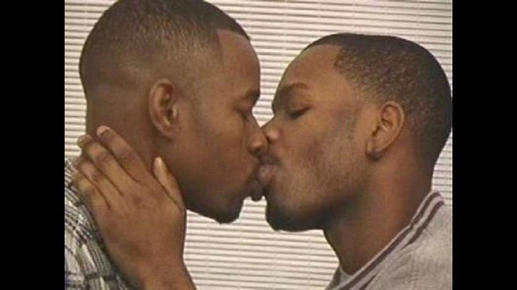 HUMONGOUS GINORMOUS SMOOCH 