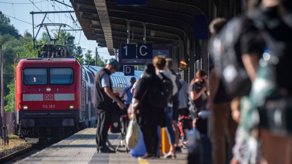 Trotz Deutschlandticket: Bundesländer halten an meisten Bahnangeboten fest