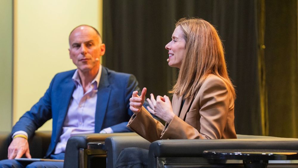 Rebecca Tinucci, Uber's Global Head of Electrification and Sustainability, in conversation with Nino Di Cara, Founder & President at Electric Autonomy, at the 2025 EV & Charging Expo in Toronto. 