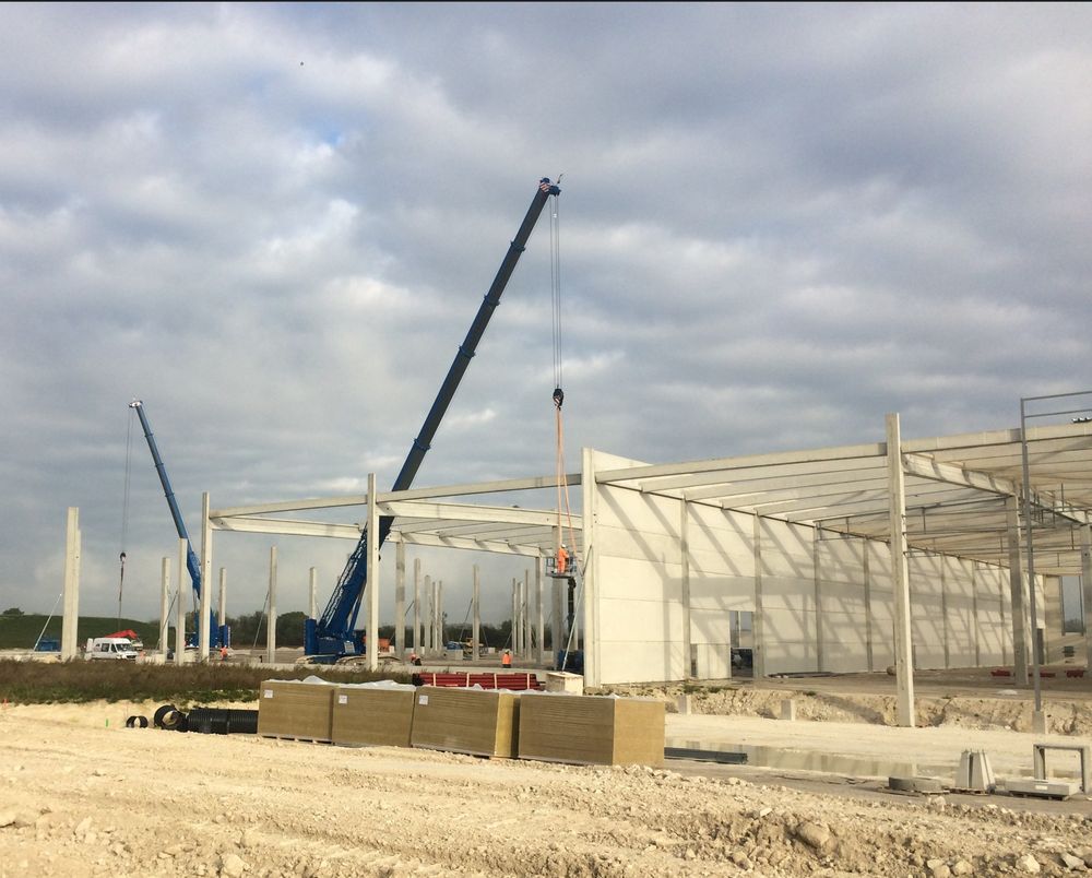 Entrepôt en construction