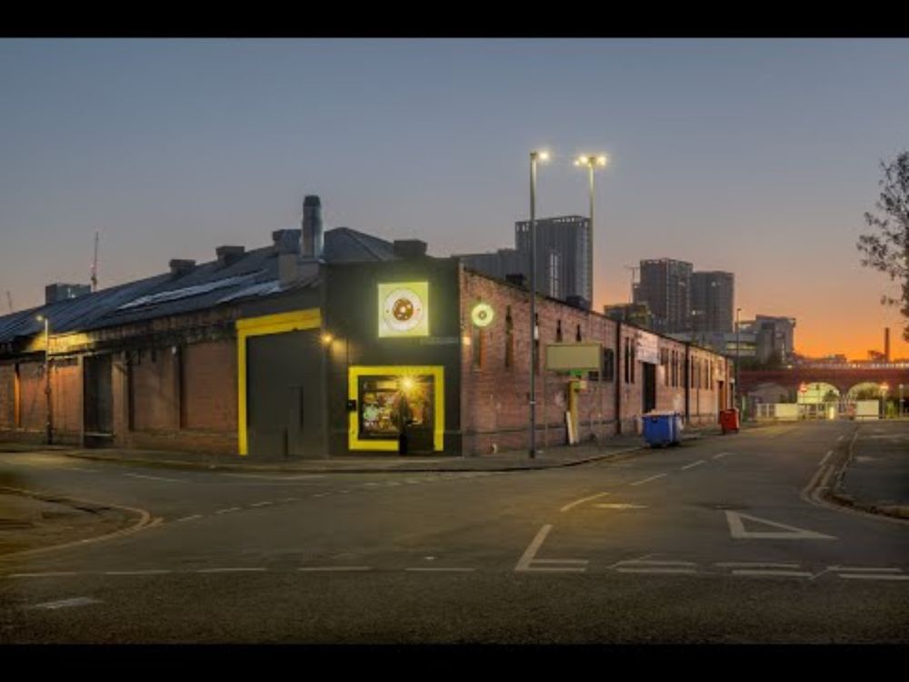 ARDWICK, MANCHESTER 2.43AM