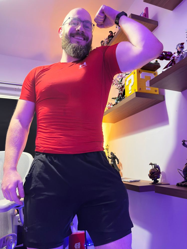 Kit flexes. 