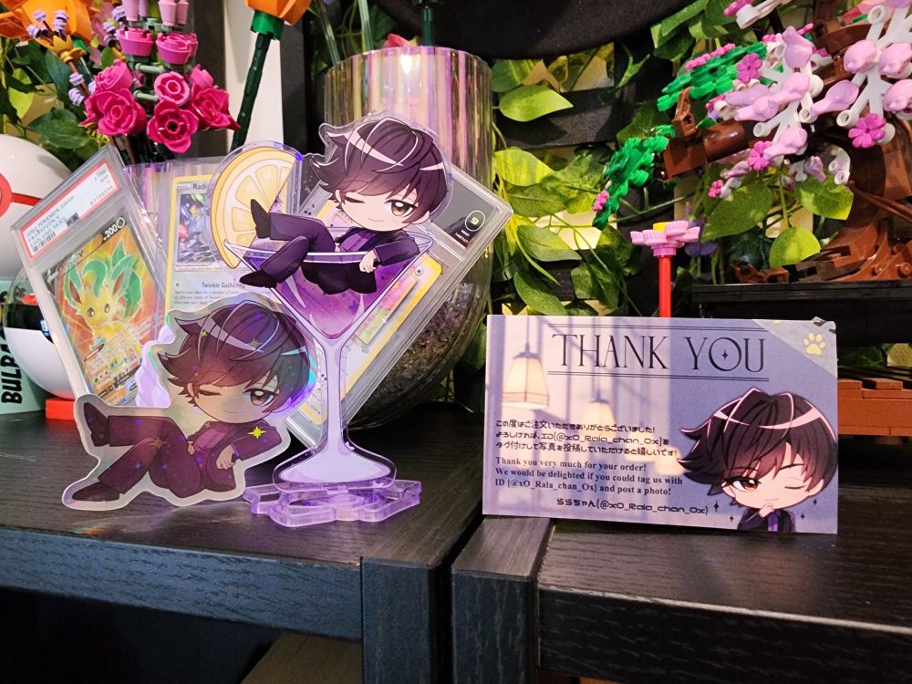 Baxter Ward from Our Life Beginning and Always sitting in a martini glass looking suave as always with an accompanying sticker and thank you card from creator Rala-Chan