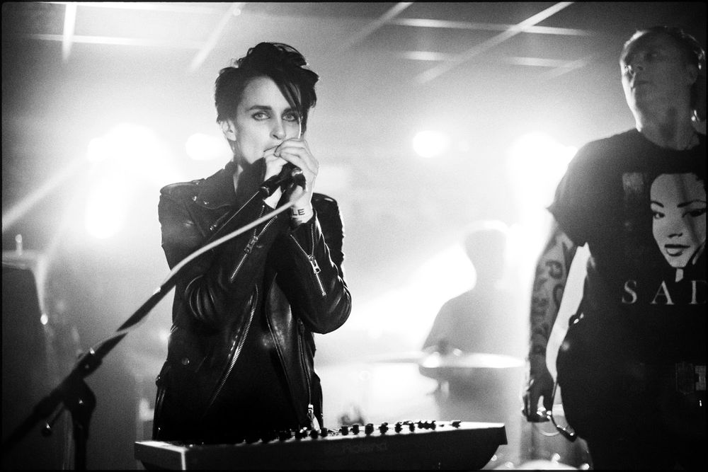 Shannon Hemmett du groupe Actors.