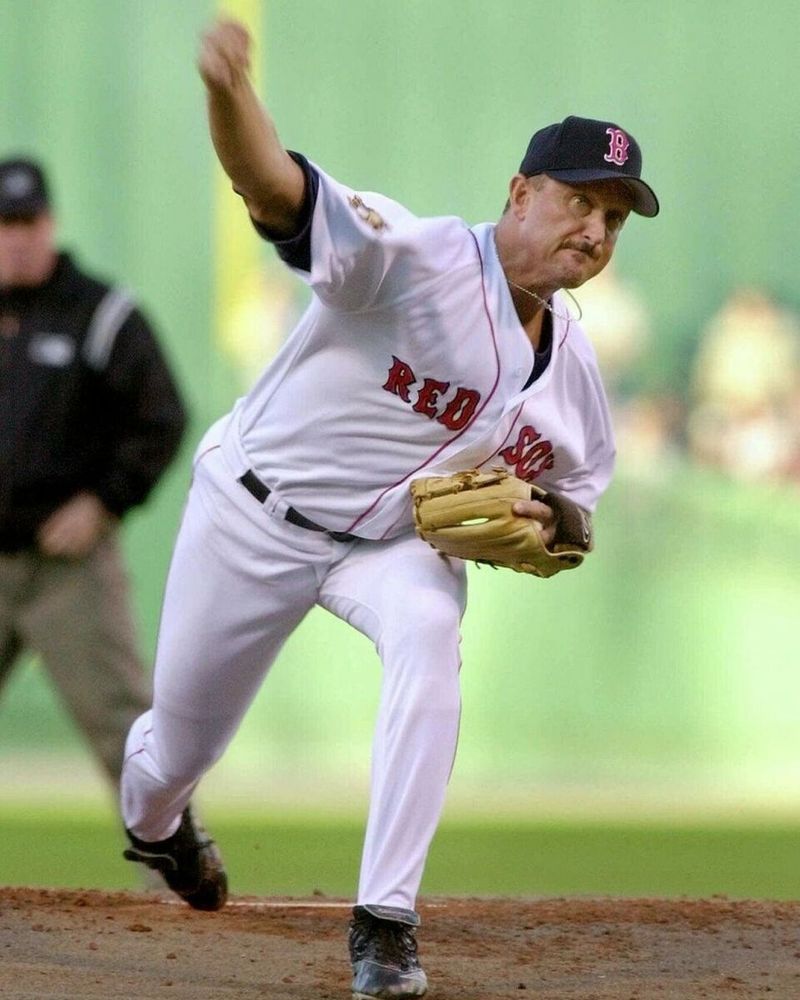Saberhagen in a Red Sox uni