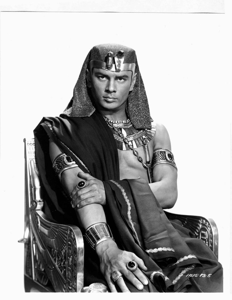 Yul Brynner dressed as a Pharoah of ancient Egypt 