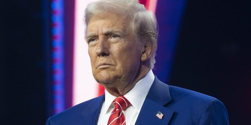Trump calls on FCC chair to impose ‘maximum fines and punishment’ on Paramount’s CBS over 60 Minutes