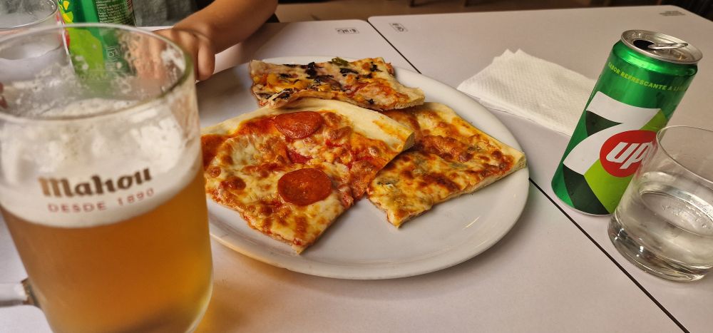 Beer, 3 slices of pizza, a few cans of 7up.