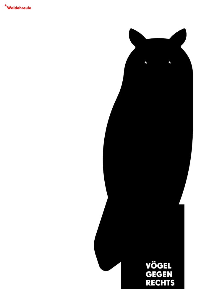 Scherenschnitt-Grafik einer Waldohreule, die auf einem schwarzen Block sitzt, in dem 