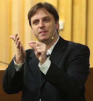 Thomas Bustamante
