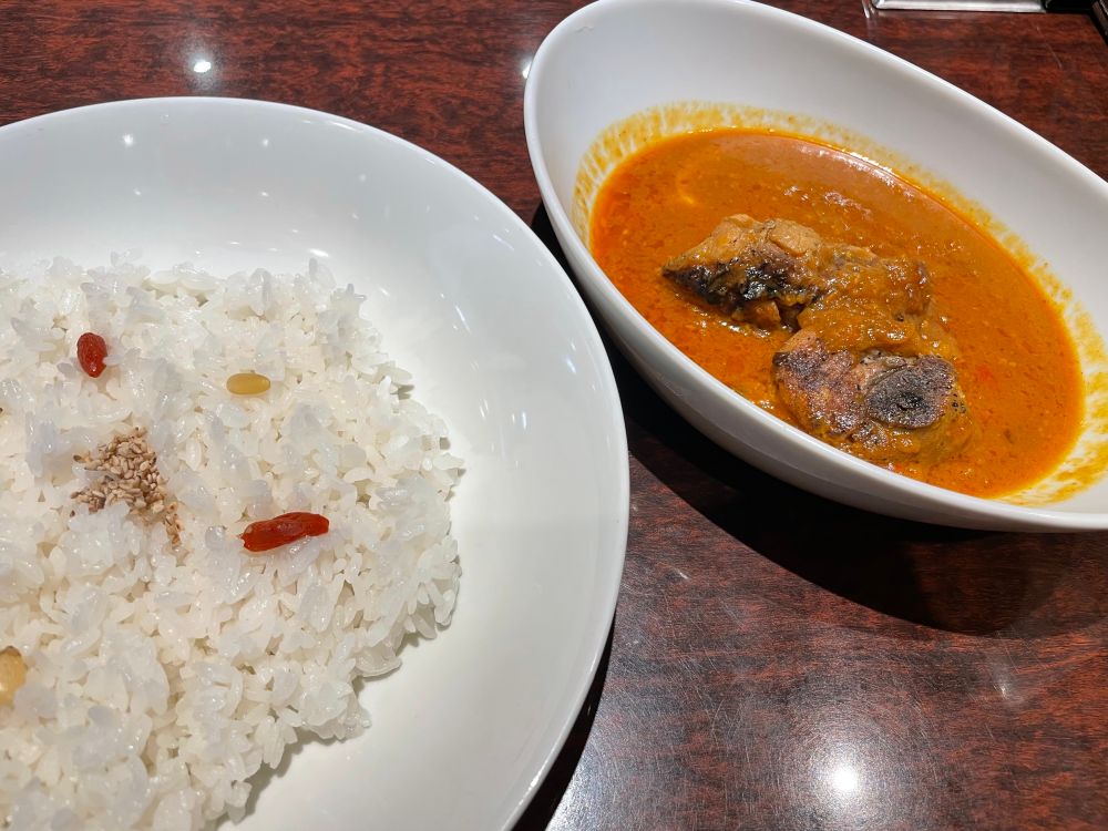 薬膳カレーとライス