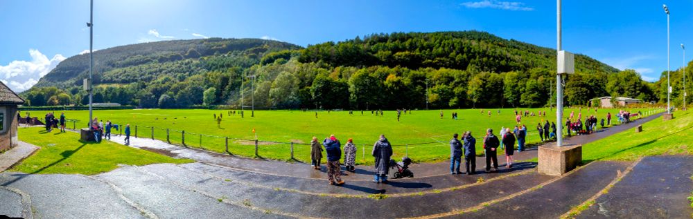A panoramic view of Abercarn Welfare.
Abercarn RFC & Rhymney RFC are warming up.