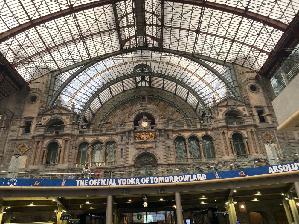 The beautiful Antwerp train station