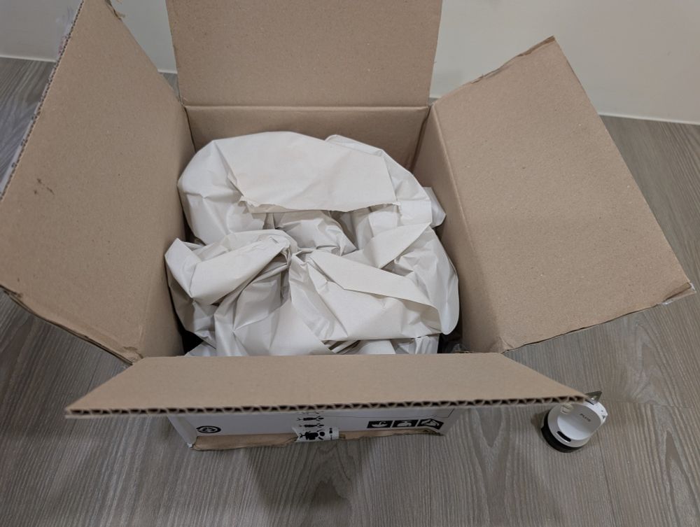 package opened
the first glance is packing paper