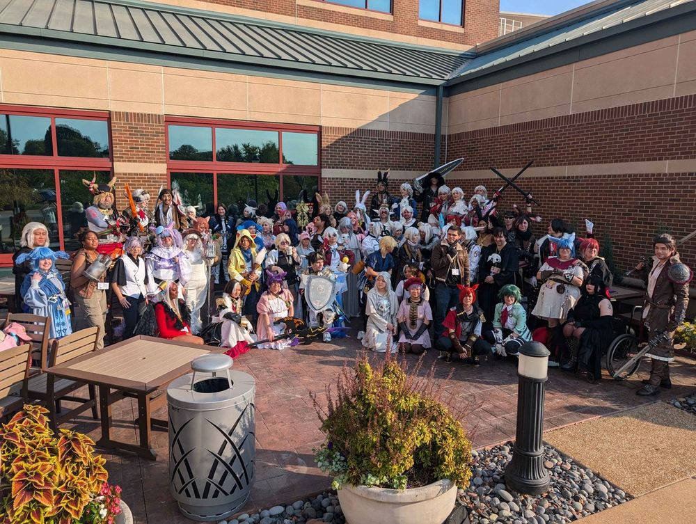 Cosplay group photo numero uno