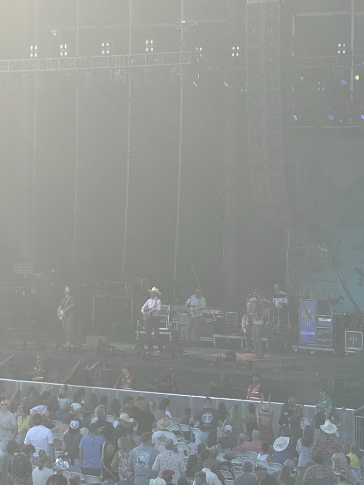 The turnpike troubadours in Hersheypark arena 