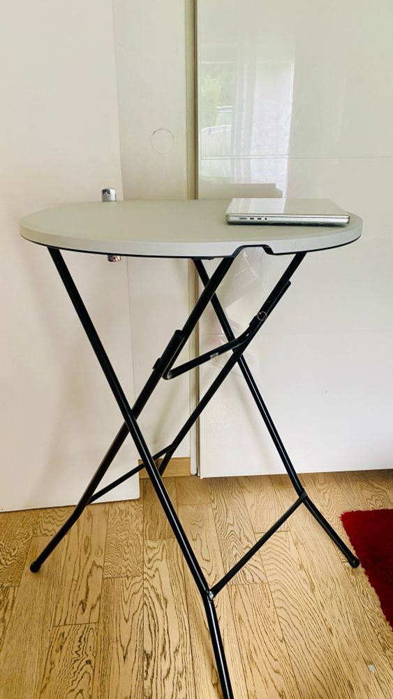 Table d’appoint haute 