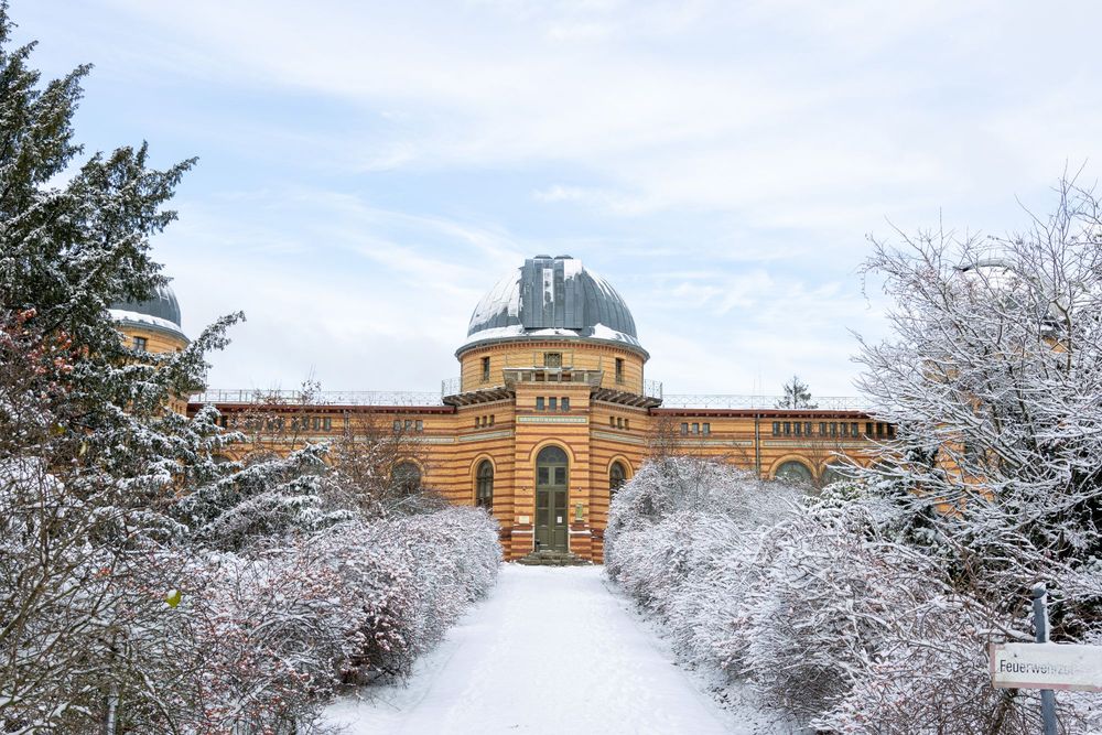 The main building of PIK, photographed in the snow