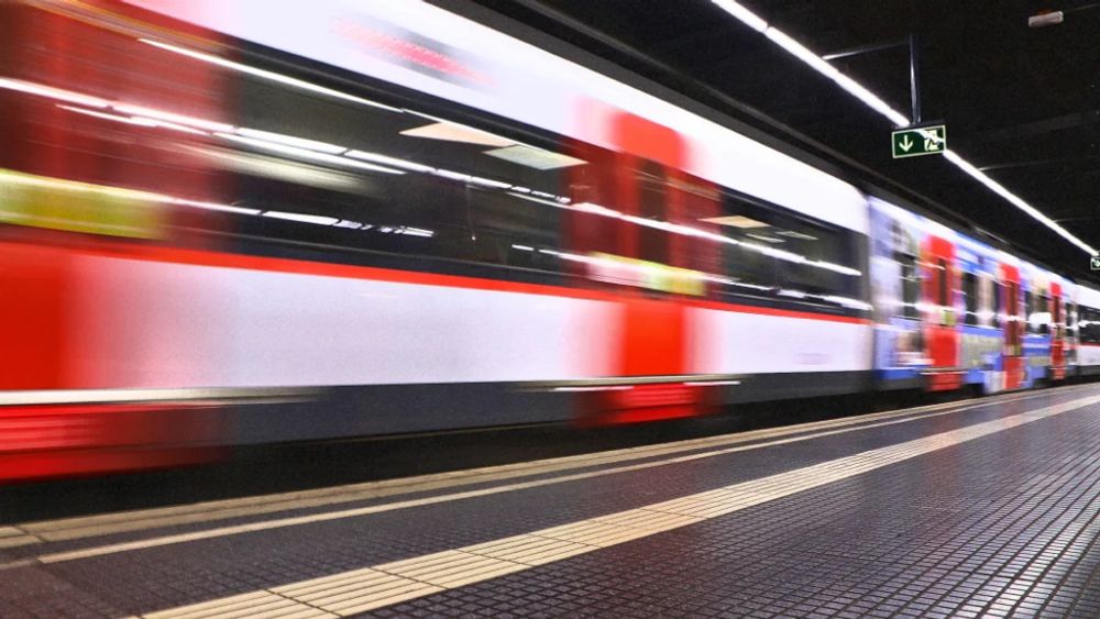 In Barcelona, the subway trains are helping power the stations