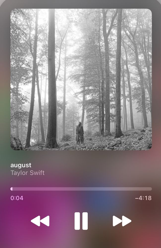Screenshot of “August” bu Taylor Swift playing 