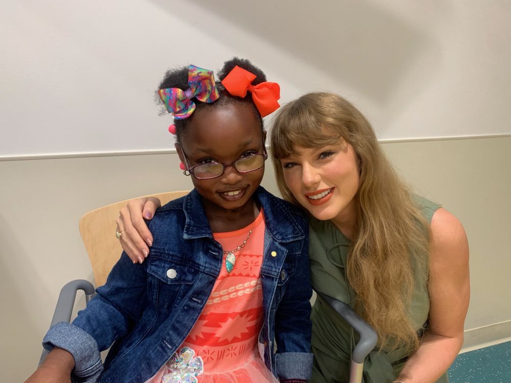 More pictures of Taylor at Joe DiMaggio Children’s Hospital visit!