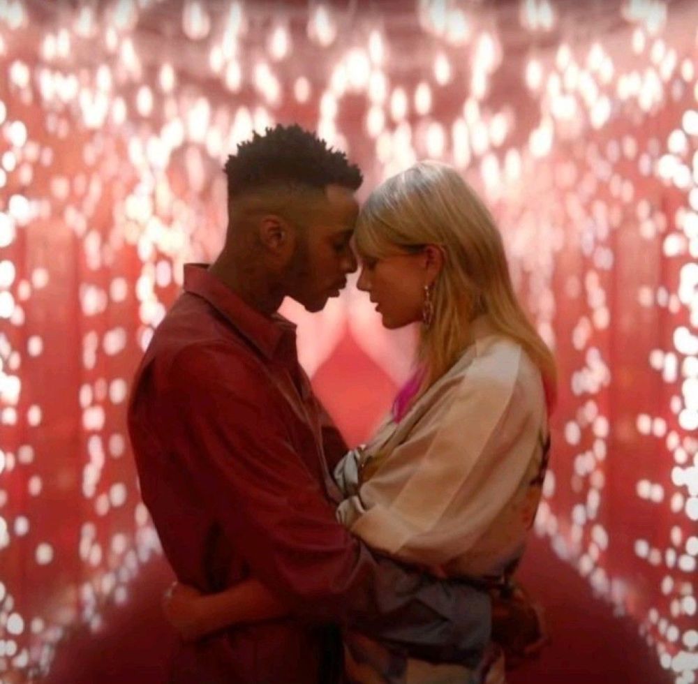 Taylor Swift for the “lover” music video