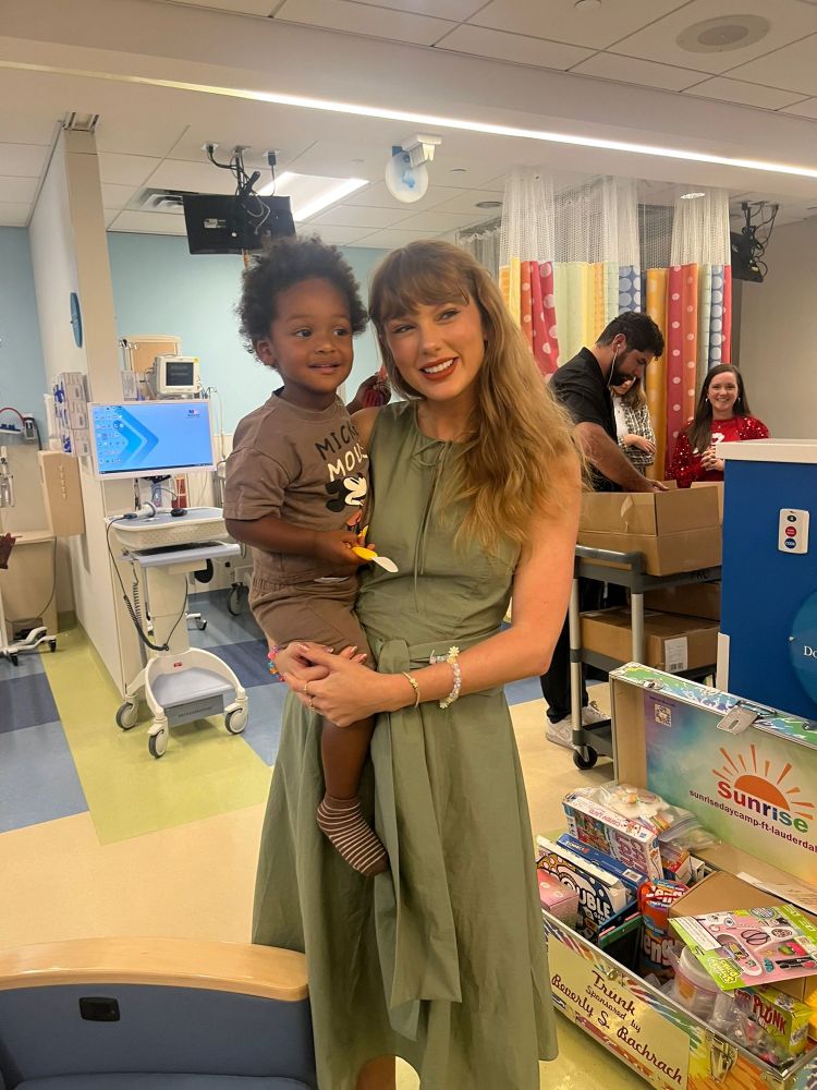 More pictures of Taylor at Joe DiMaggio Children’s Hospital visit!