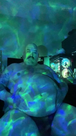 A new JFF superfan is enjoying my 97 videos, 64 photos. See ALL my content at: justfor.fans/PatchHog1982?Source=NewFanBlueSky