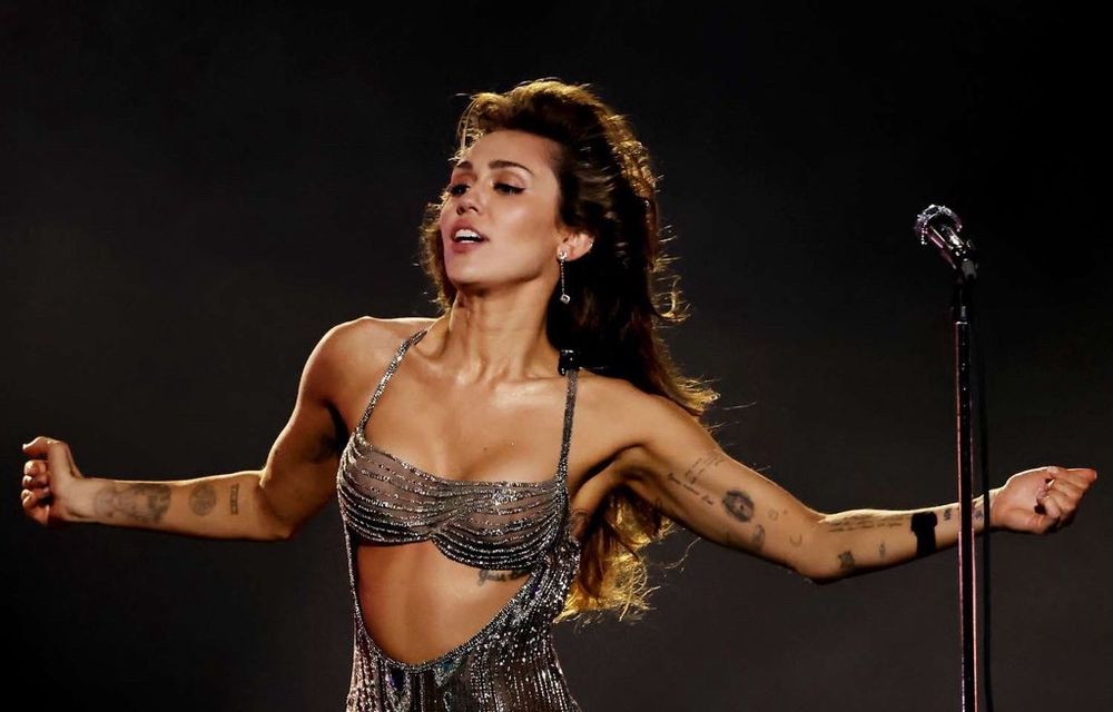 Image of Miley Cyrus.  