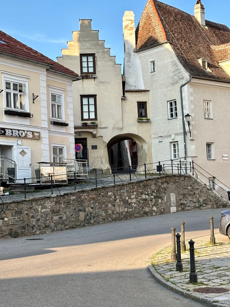 A corner in Krems that we liked, nothing quite at right angles.