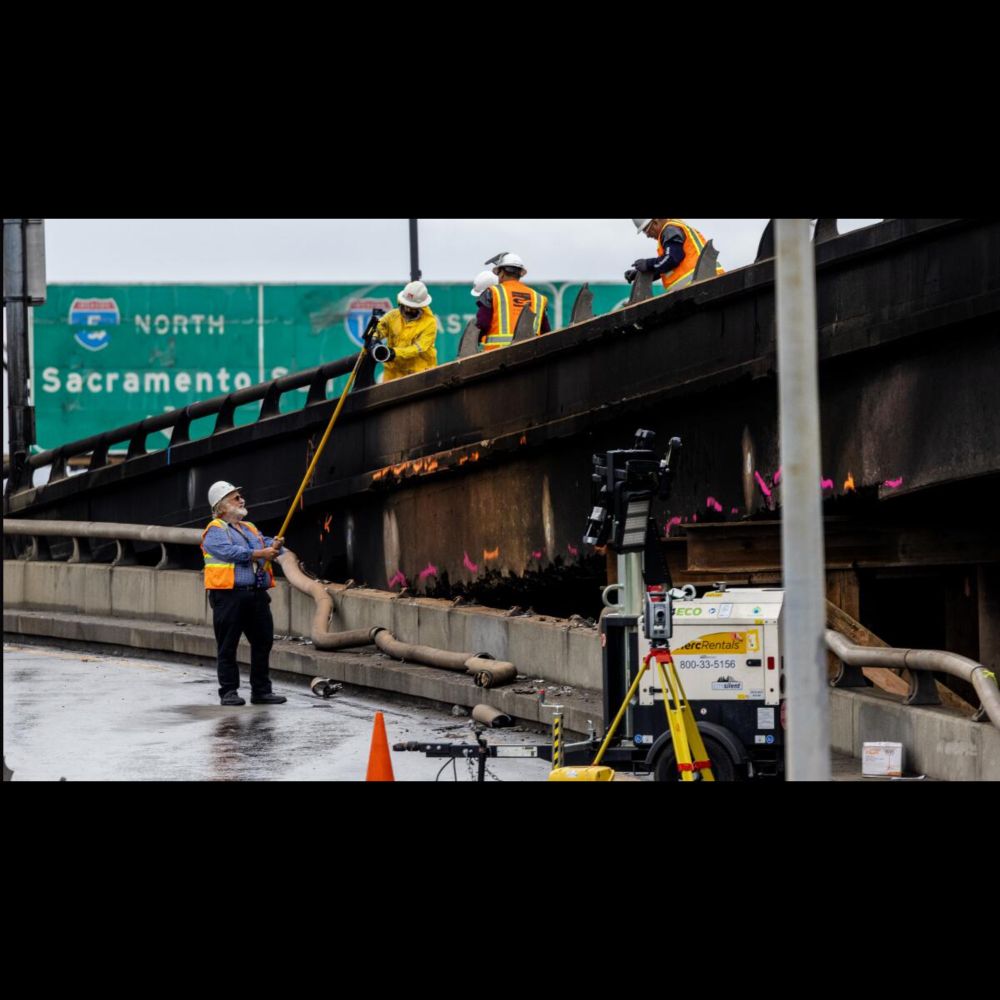 Editorial: The 10 Freeway was fixed in days. Why can’t more transportation projects get fast track...