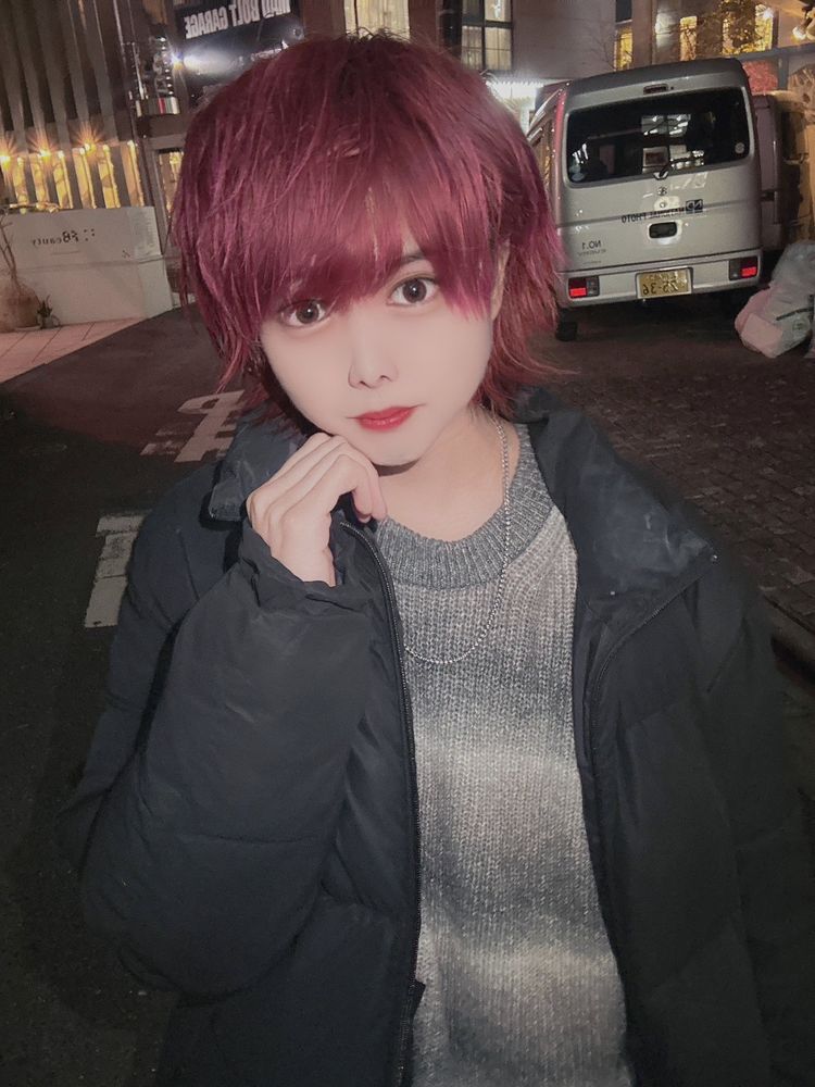 何回も何十回も忘れようとして、それでもあなたしか愛せなかったんだ。