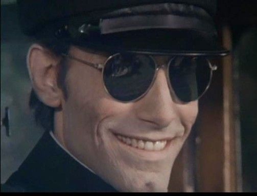 Burnt Offerings smiley