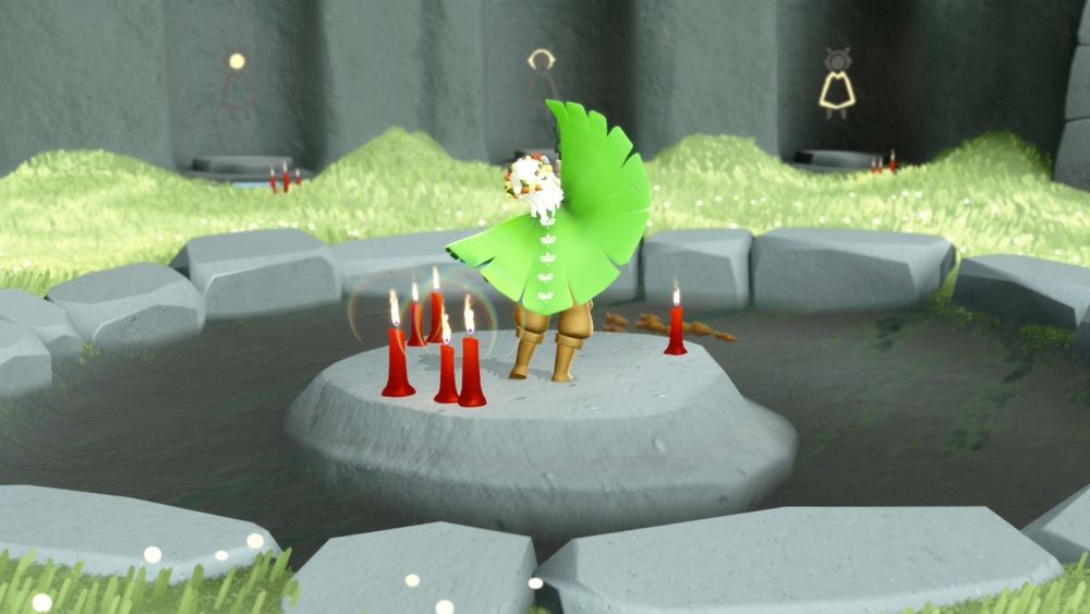 My sky kid showing their green sprout cape with a 13th notch visible on the third symbol down along the spine