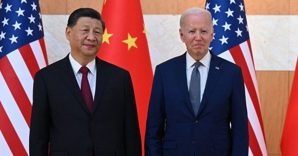 U.S. and Chinese military commanders speak by phone for the first time in years