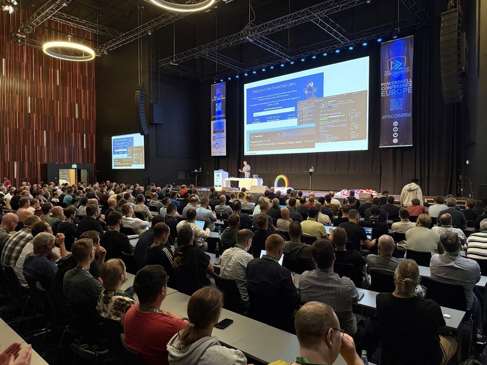 Plenary room 
