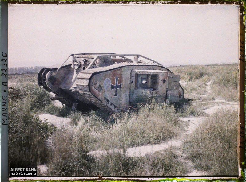 Jun 24 1920 on Near Fort de la Pompelle, France, 2 years after #WWI ended, Georges Chevalier colour autochrome photos (Albert-Kahn Museum: A 22 326, A 22 327 & A 22 325). Show wreckage of a British Male Mark IV Tank that had been captured and used by the Imperial German Army
Beutepanzer No. 207, Heinz, commanded by Lt. Heinrich Köhler, the number 5 tank of Abteilung 14